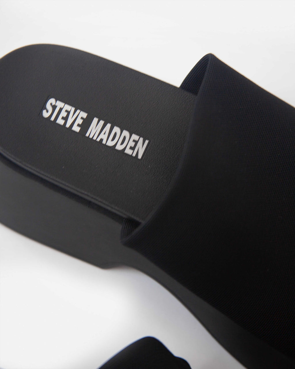 Steve Madden sandále, 40