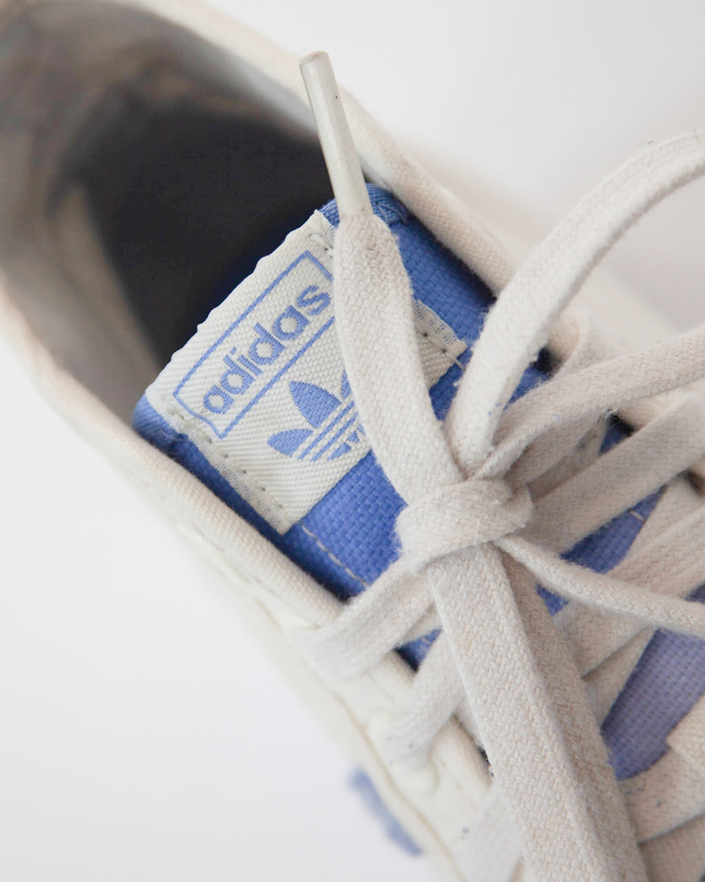 Dámske tenisky Adidas nizza, 38,5