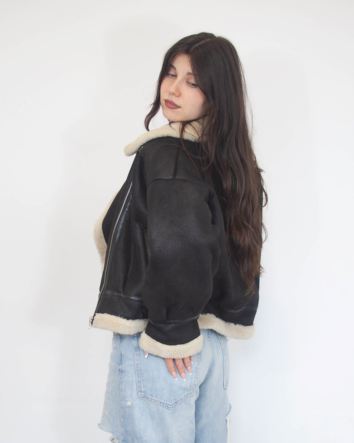 Dámska cropped shearling bunda, M